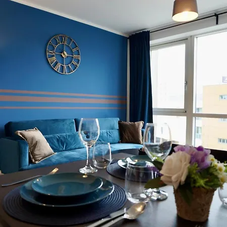 Business Suite Haven: Extended Stay with Dual Beds & Baths Hemel Hempstead Exterior photo