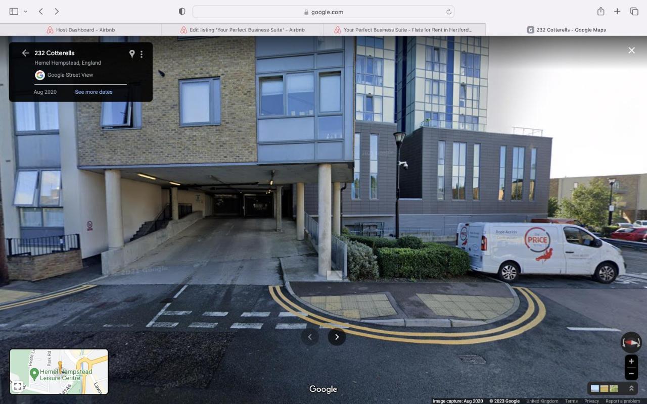 Apartment Business Haven: Extended With Dual Beds & Baths Hemel Hempstead
